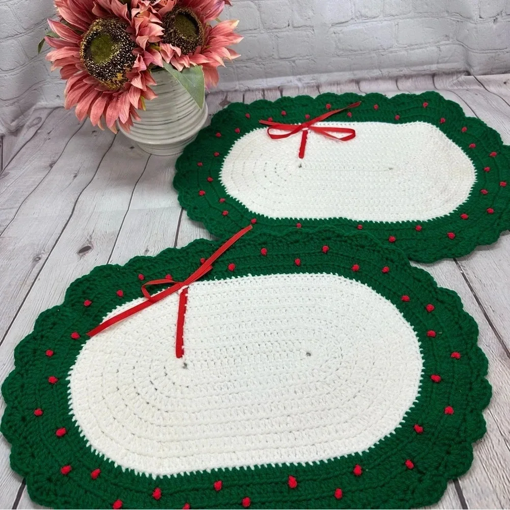 vtg handmade crocheted christmas holiday placemats set of 4 cottagecore wreath